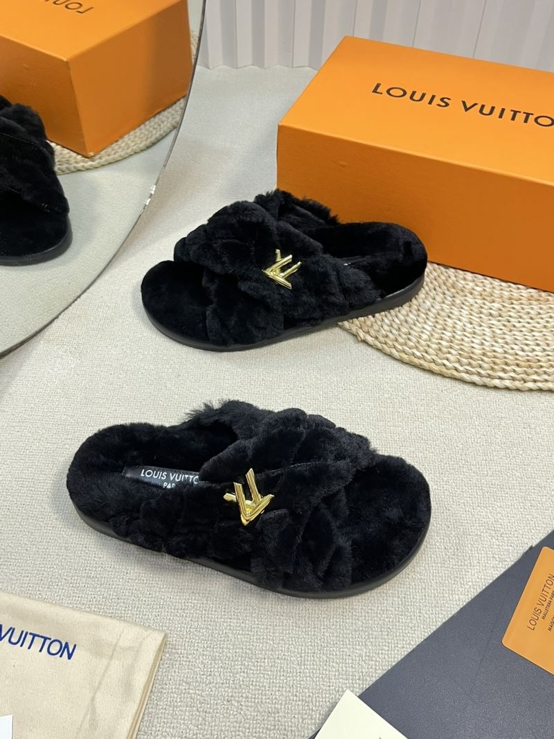 Louis Vuitton Slippers